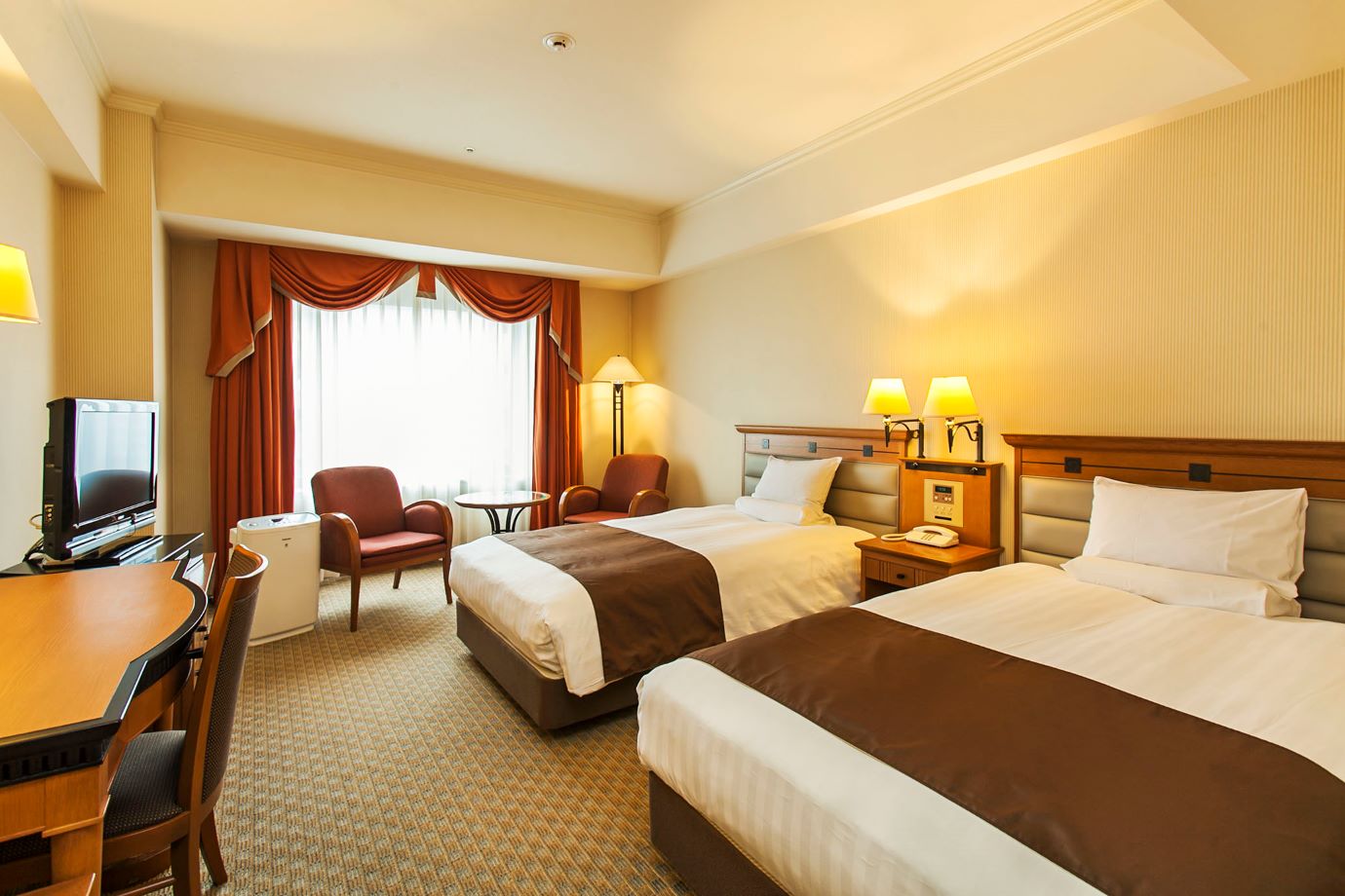 Enjoy your stay in comfort in a spacious room